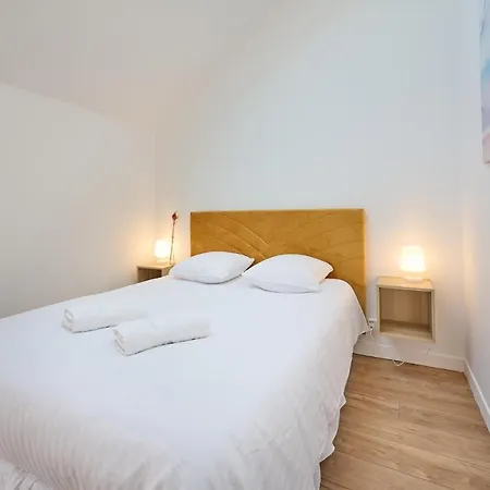 アパート Duplex Standing 7min➤fontainebleau-insead⎮45min➤paris *